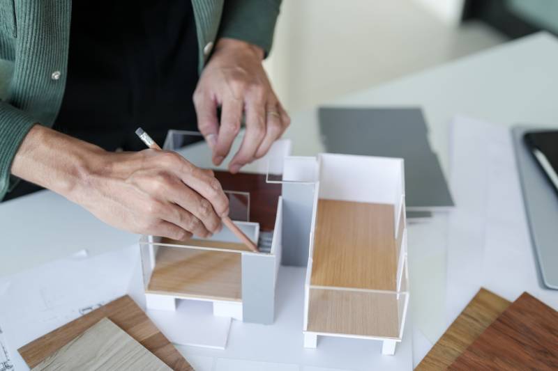 Mastrand Custom Decks